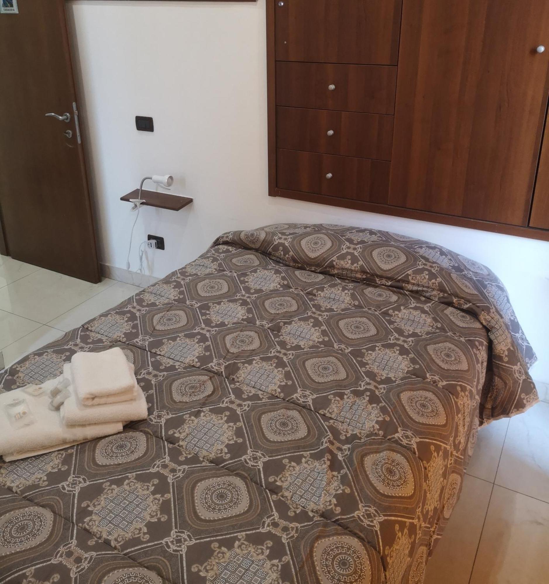 B&B Terracina Holiday Luaran gambar